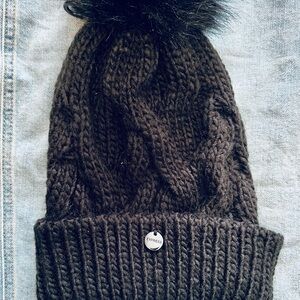 Express Black Knit Pom-Pom Hat